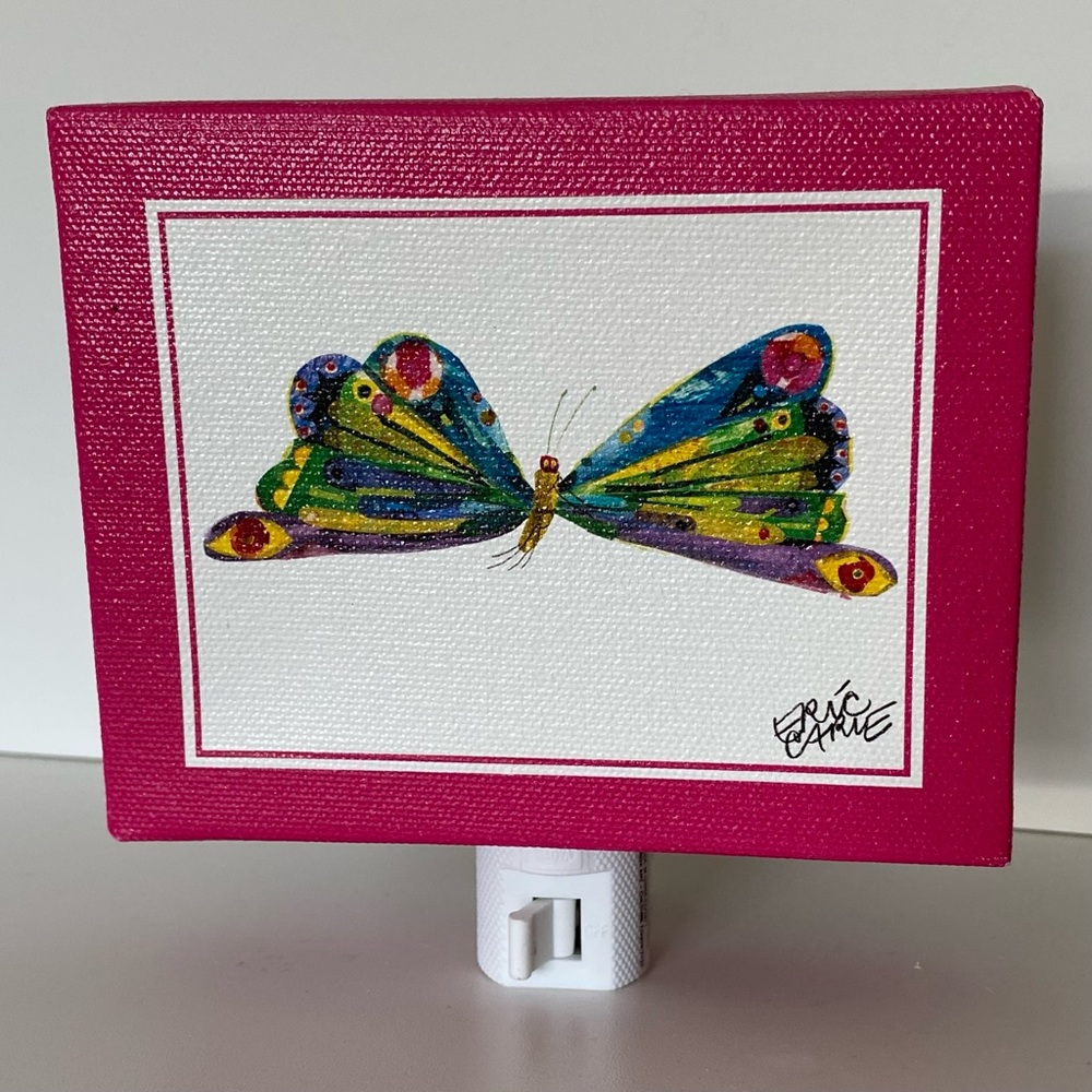 Very Hungry Caterpillar night light Butterfly Eric Carle Canvas Oopsy Daisy EUC